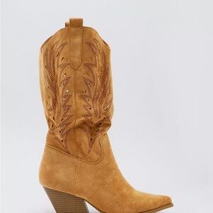 Tan Suede Western Boots
